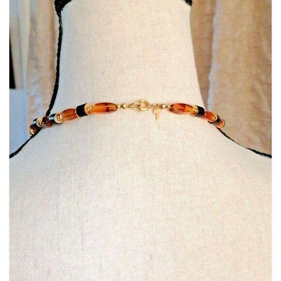 vintage Trifari Faux amber Lucite Beaded necklace - Picture 3 of 3